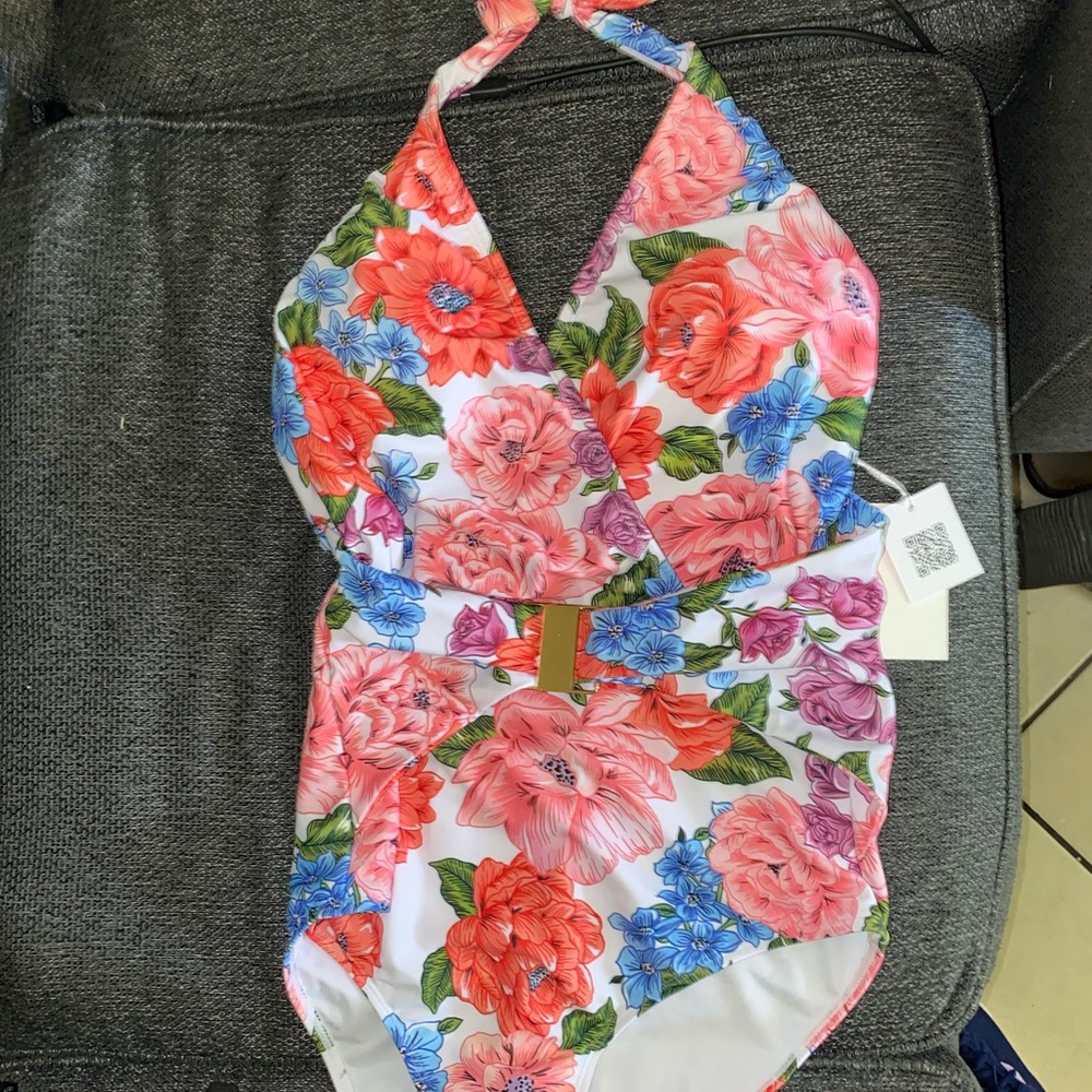 Bathing suit